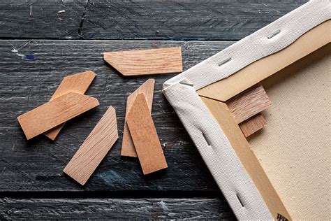 How to Use the Canvas Wedges That Come with a .
